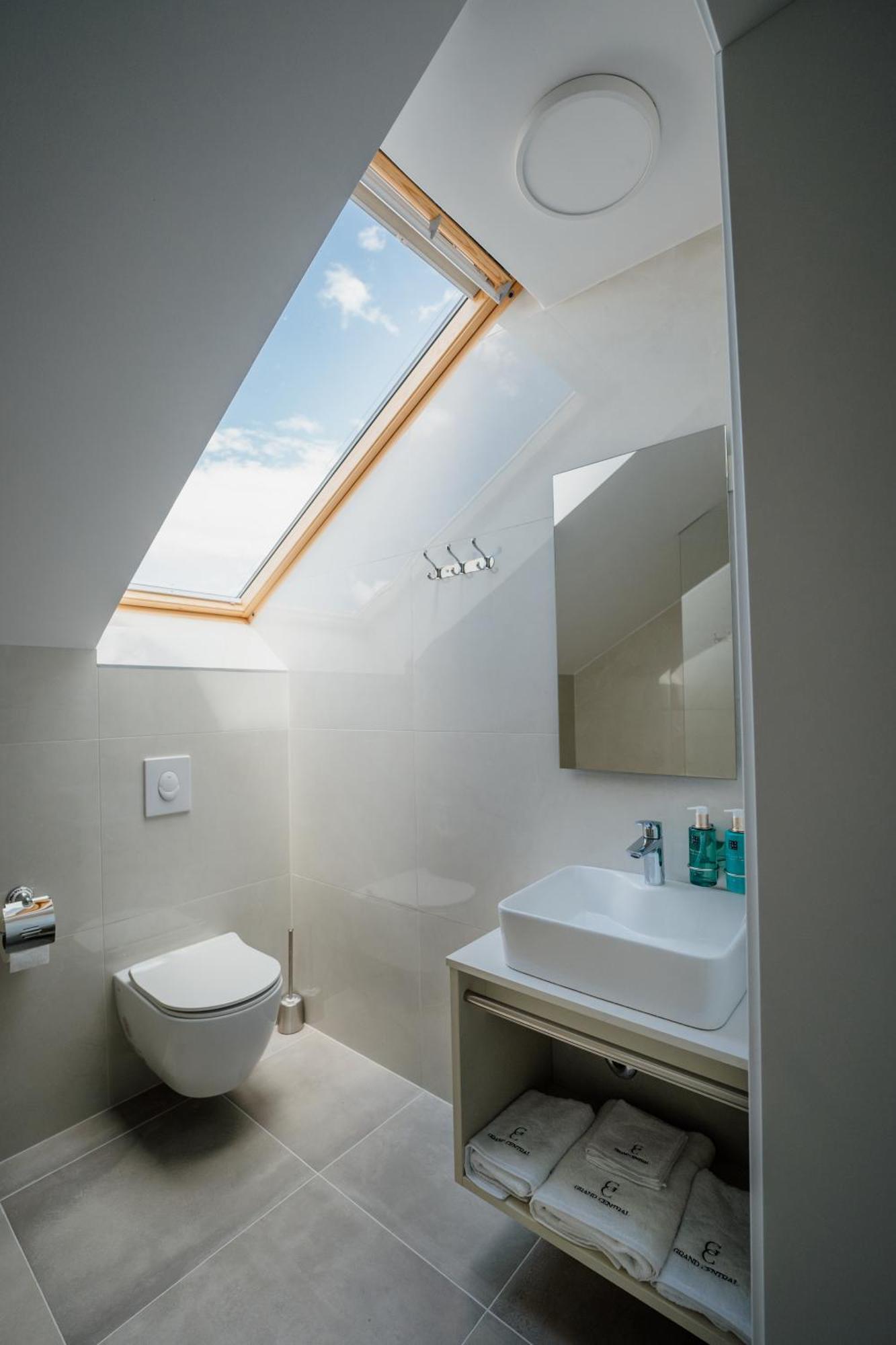 Grand Central Ljutomer Ngoại thất bức ảnh